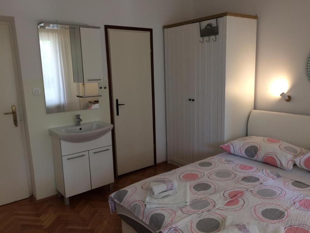 Apartman I Sobe Marijana Rab Town Kültér fotó
